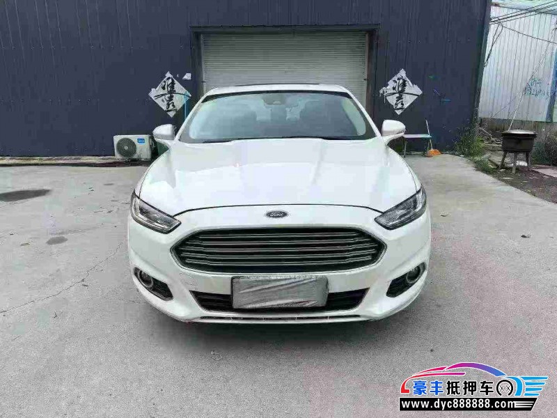 15年福特蒙迪欧轿车抵押车出售