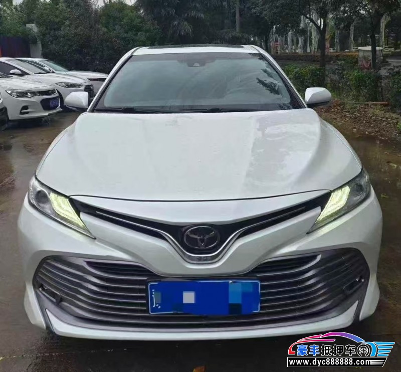 19年丰田凯美瑞轿车抵押车出售