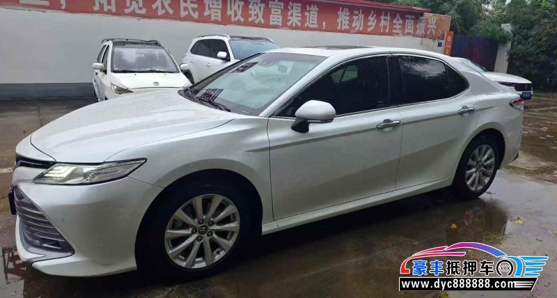 19年丰田凯美瑞轿车抵押车出售