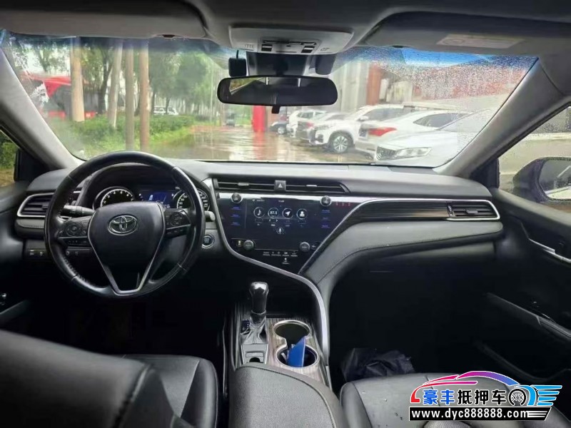 19年丰田凯美瑞轿车抵押车出售