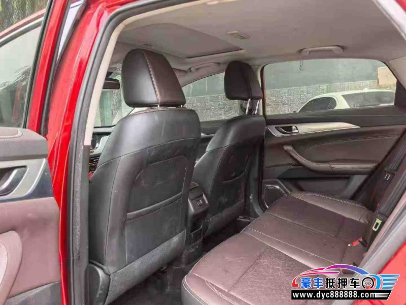 19年长安逸动轿车抵押车出售