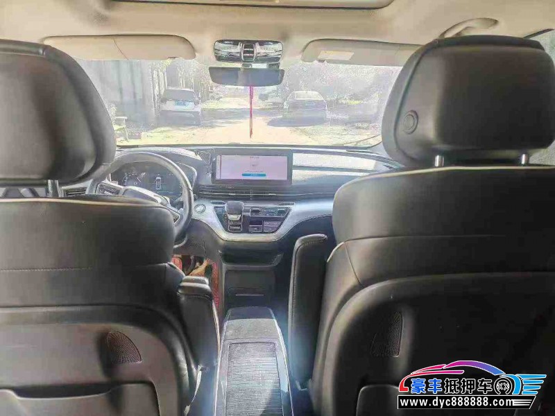 21年荣威imax8轿车抵押车出售