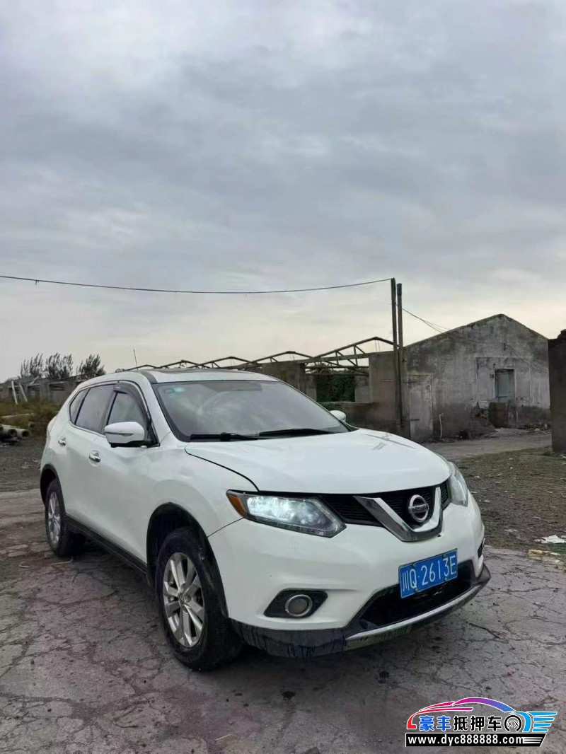 15年日产奇骏轿车抵押车出售