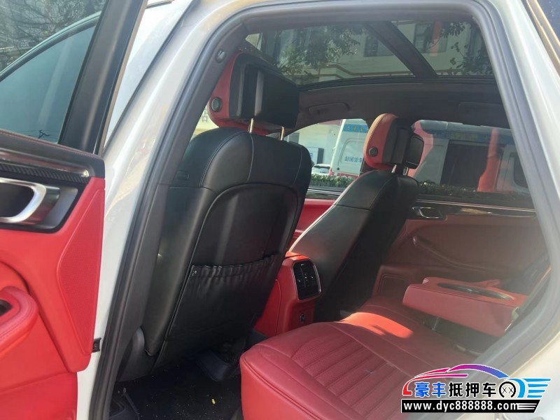 16年保时捷Macan迈凯SUV抵押车出售