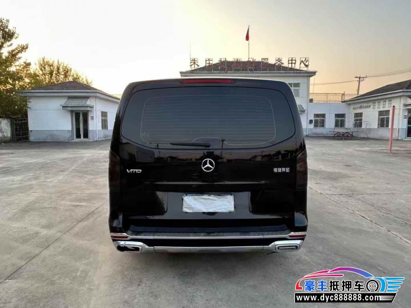 21年奔驰威霆MPV抵押车出售