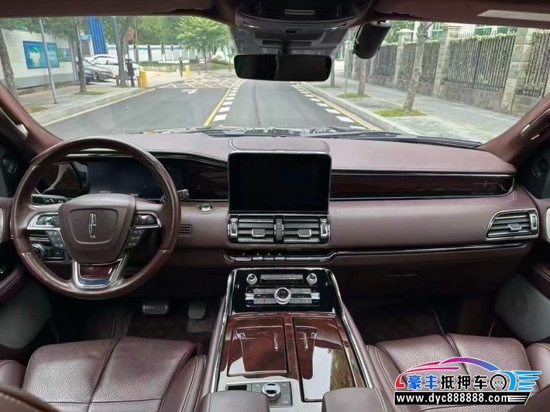 22年林肯领航员轿车抵押车出售