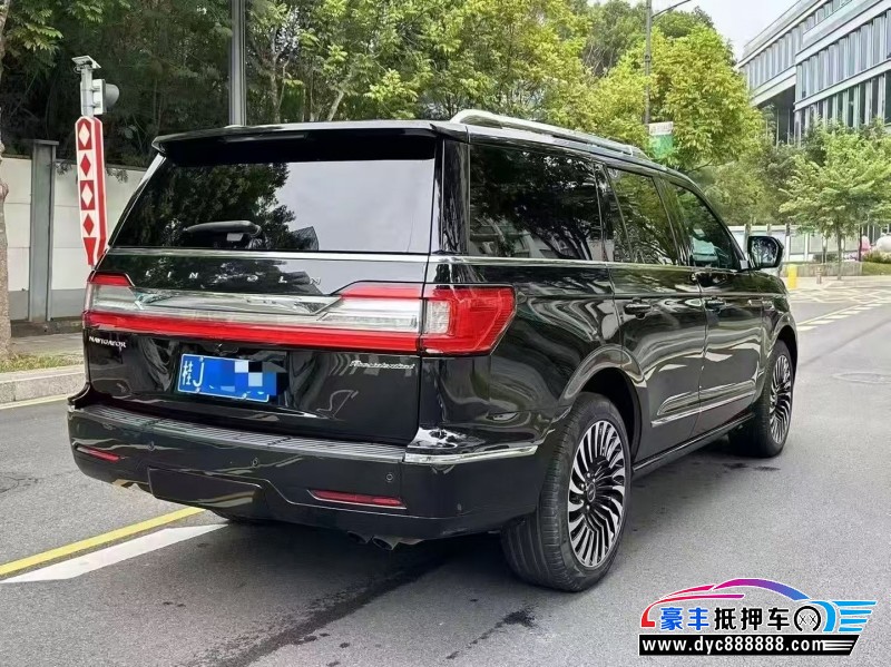 22年林肯领航员轿车抵押车出售