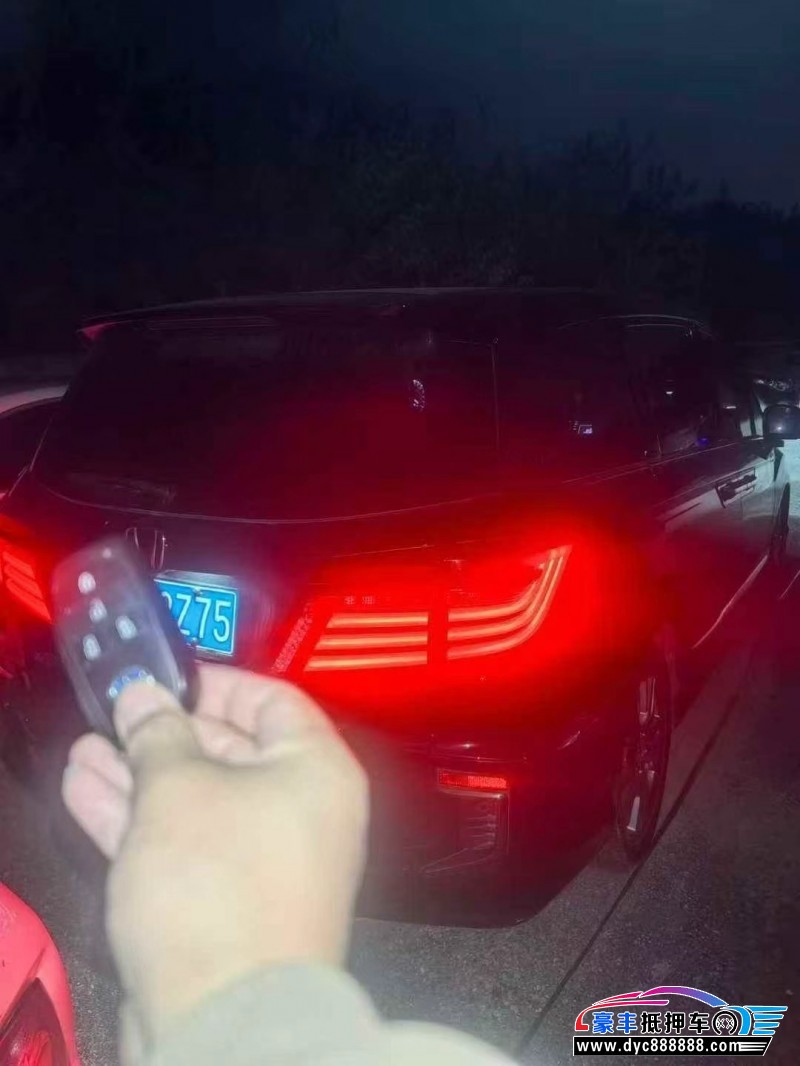 20年本田艾力绅轿车抵押车出售