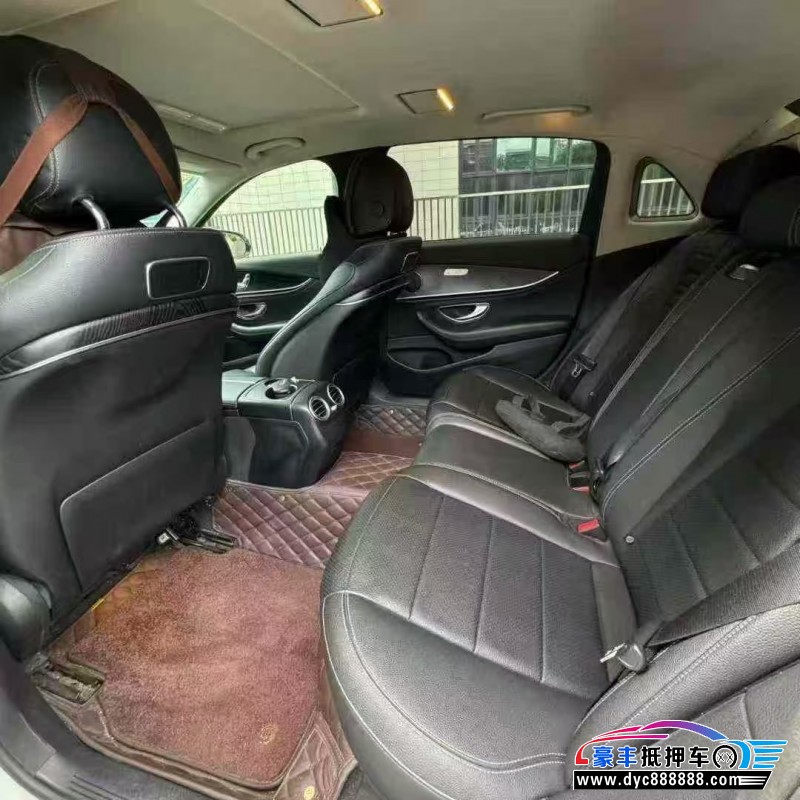 18年奔驰E轿车抵押车出售