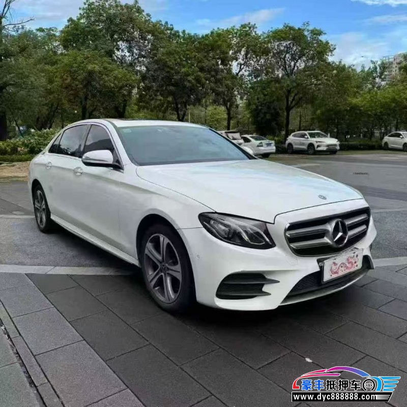 18年奔驰E轿车抵押车出售