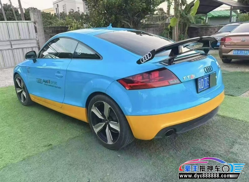 11年奥迪TT轿车抵押车出售