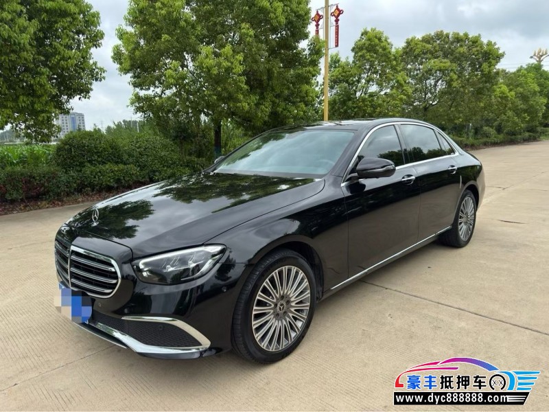 23年奔驰E轿车抵押车出售