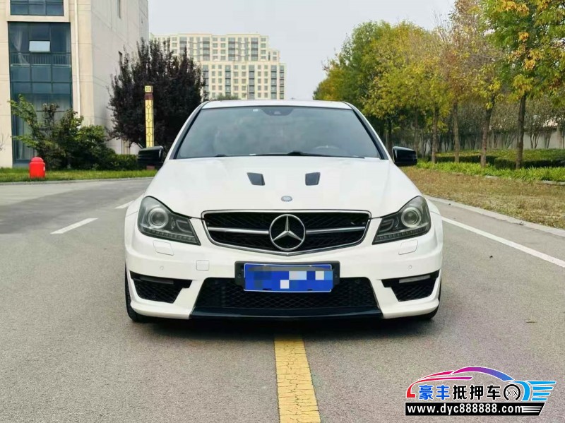 15年奔驰C轿车抵押车出售