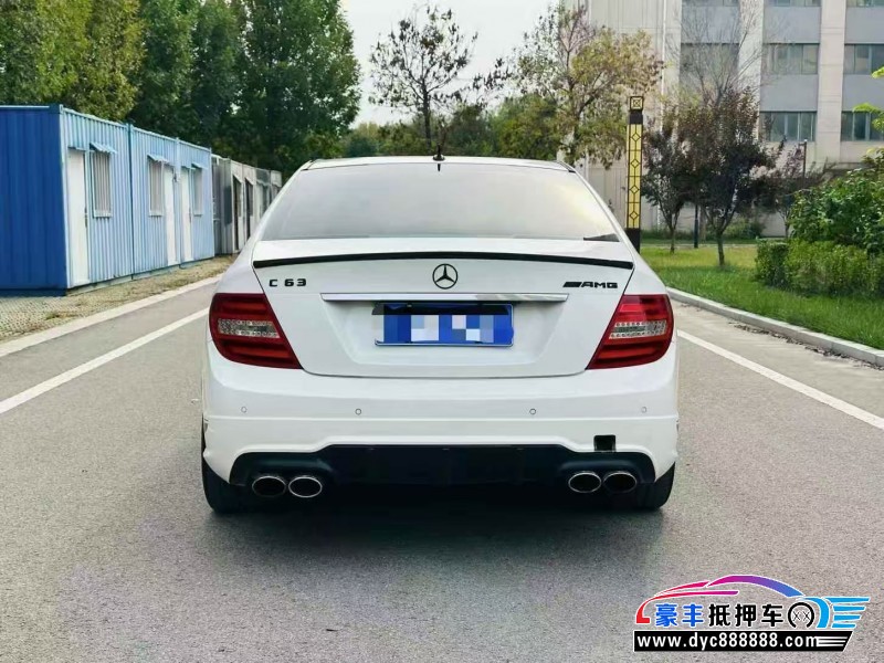 15年奔驰C轿车抵押车出售