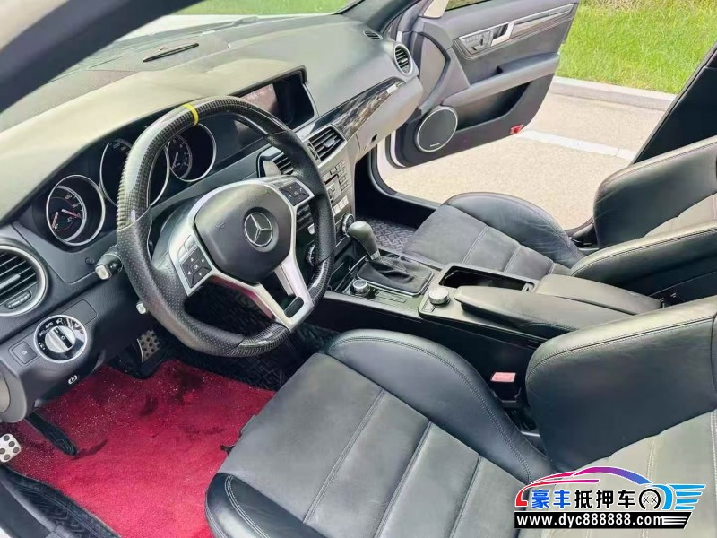 15年奔驰C轿车抵押车出售