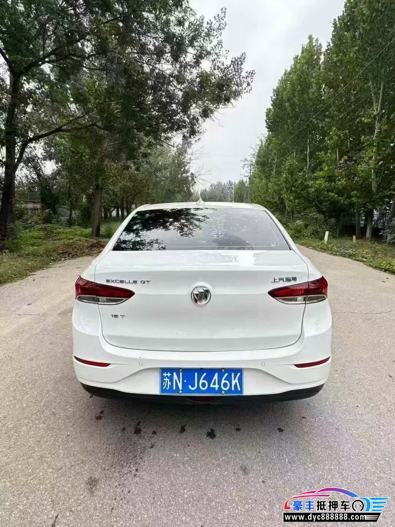 20年别克英朗轿车抵押车出售