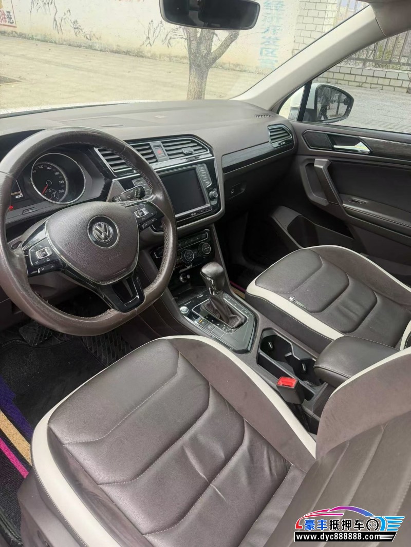 17年大众途观L轿车抵押车出售