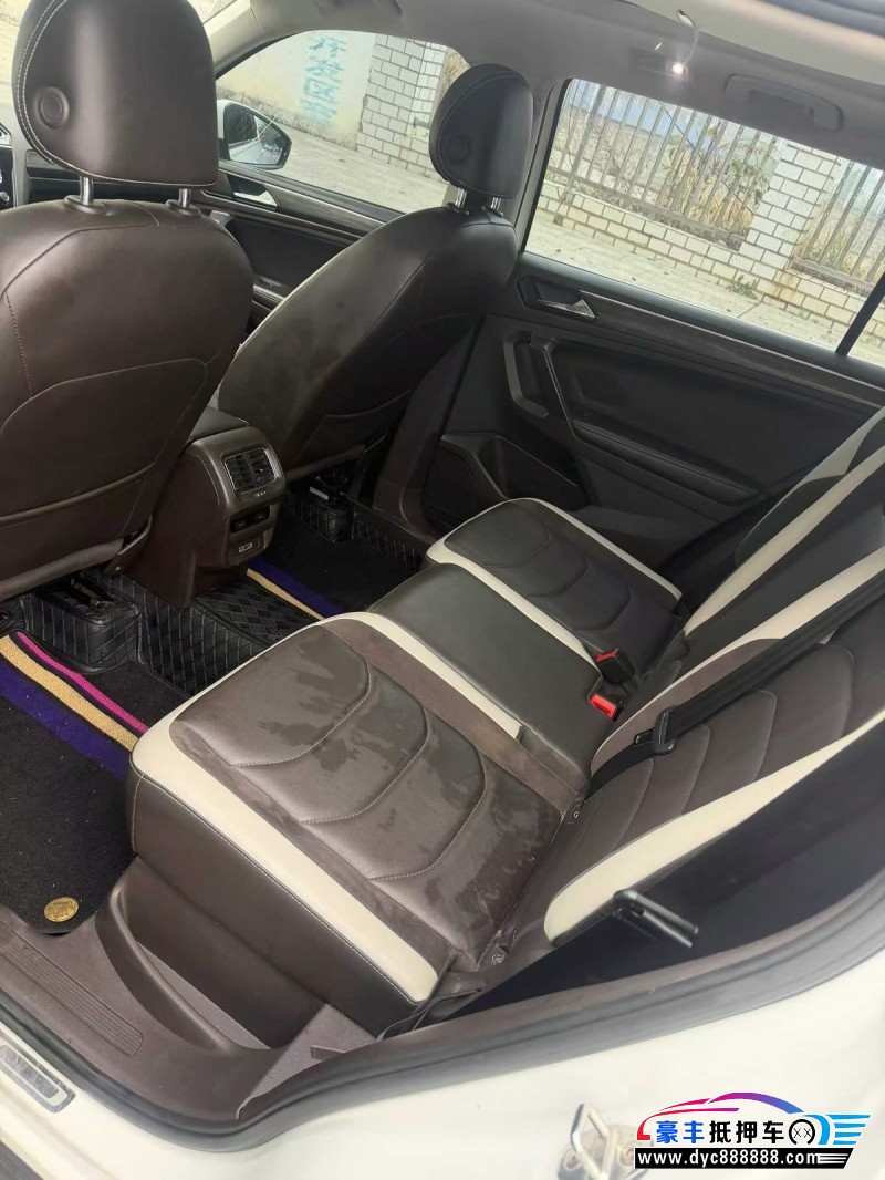 17年大众途观L轿车抵押车出售