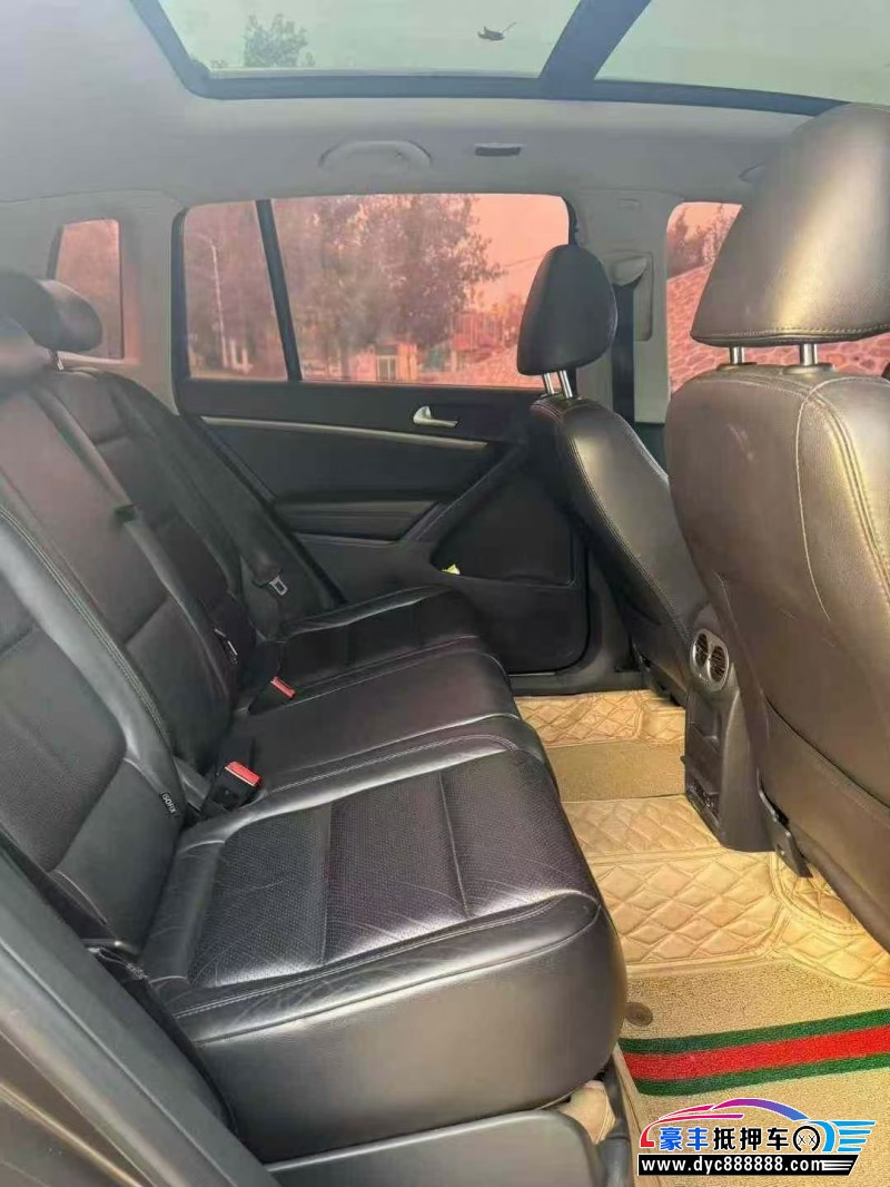 16年大众途观轿车抵押车出售