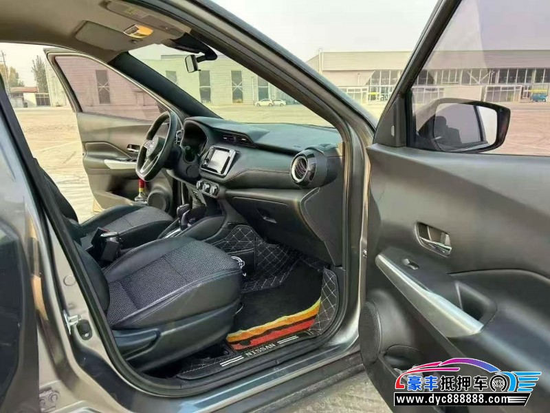 18年日产劲客轿车抵押车出售