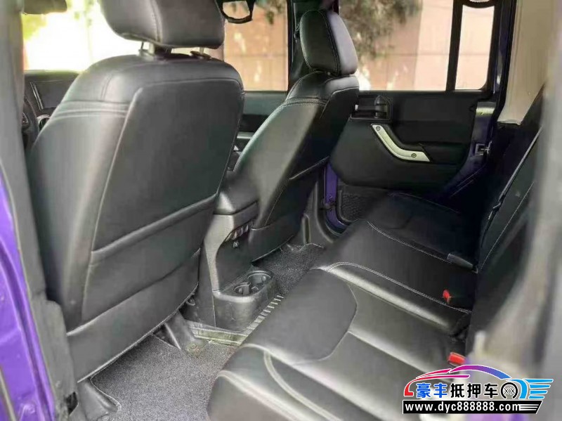 17年Jeep牧马人轿车抵押车出售