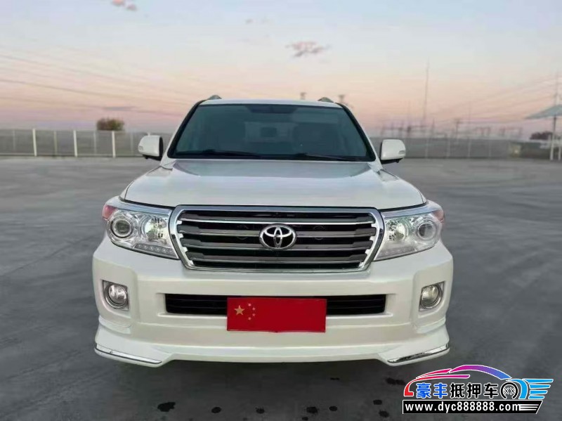 15年丰田兰德酷路泽（陆巡）轿车抵押车出售