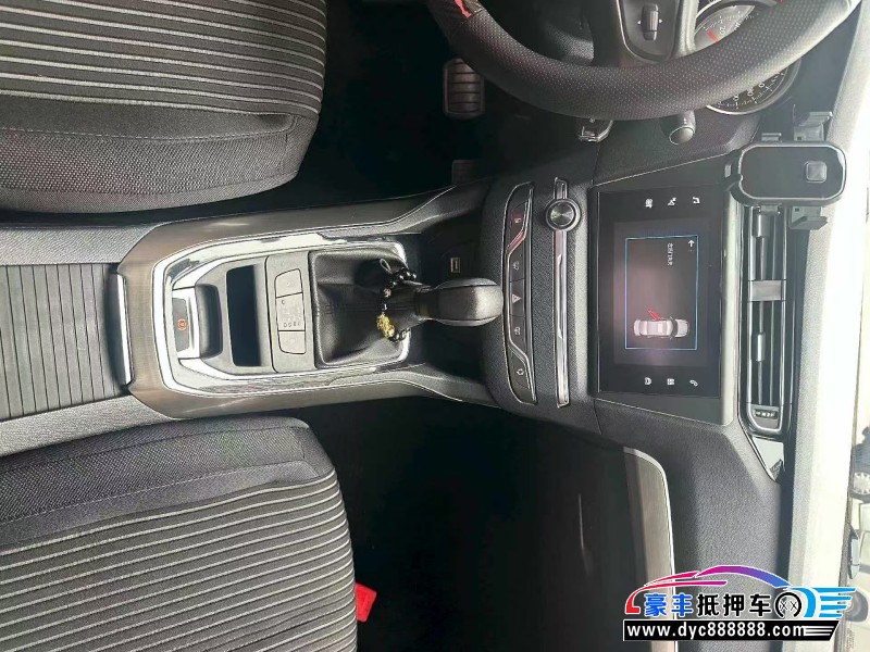 18年标致308轿车抵押车出售