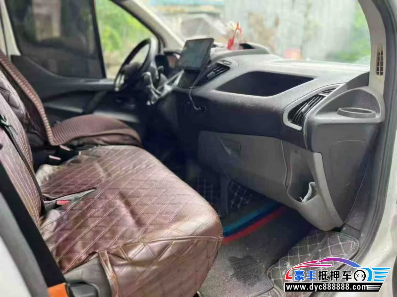 17年福特全顺轿车抵押车出售