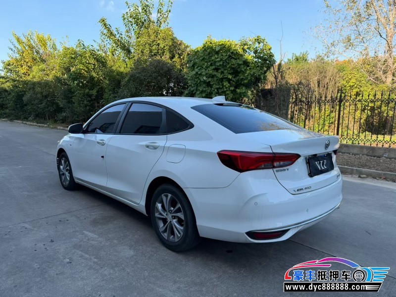 22年别克威朗轿车抵押车出售