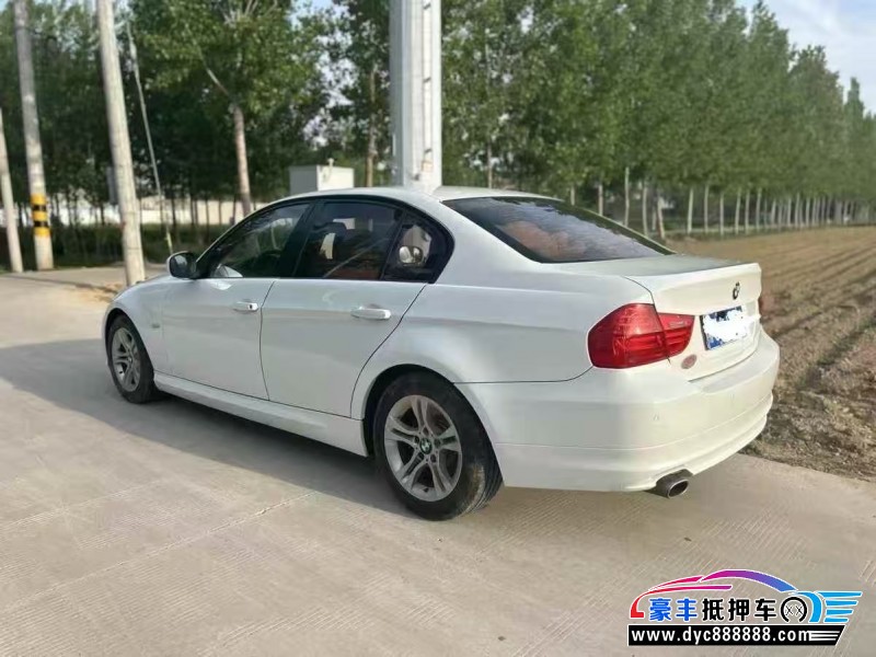 12年宝马3系轿车抵押车出售