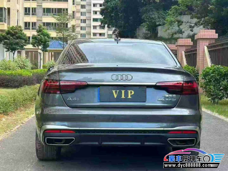 22年奥迪A4L轿车抵押车出售