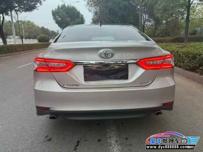 21年丰田凯美瑞轿车抵押车出售