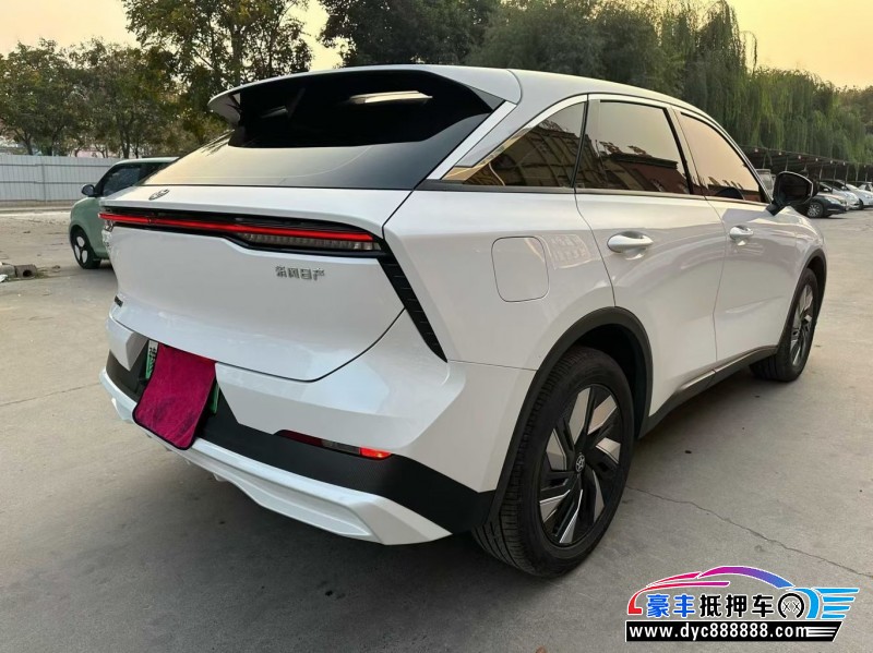 24年启辰大V轿车抵押车出售