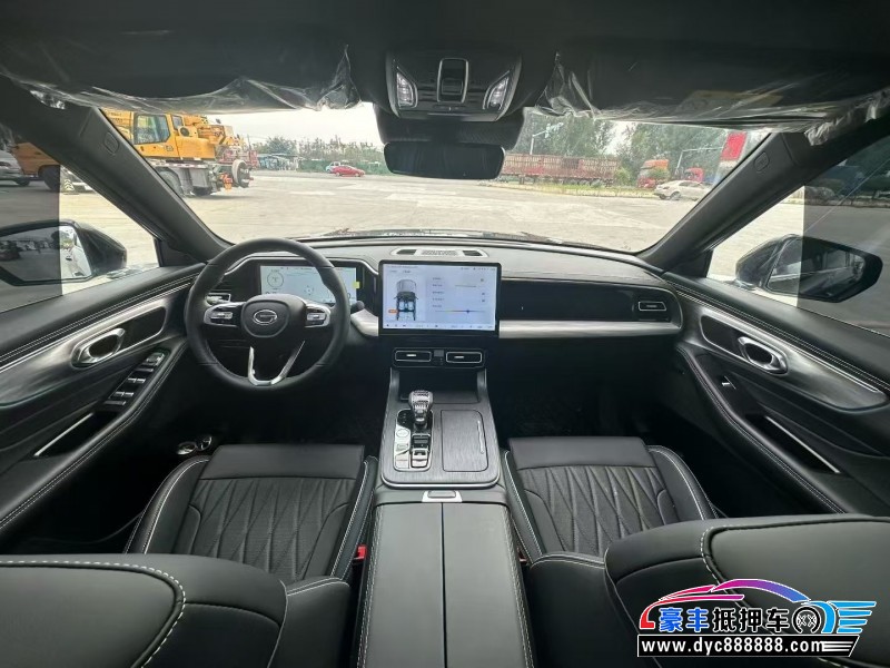 25年传祺GS8轿车抵押车出售