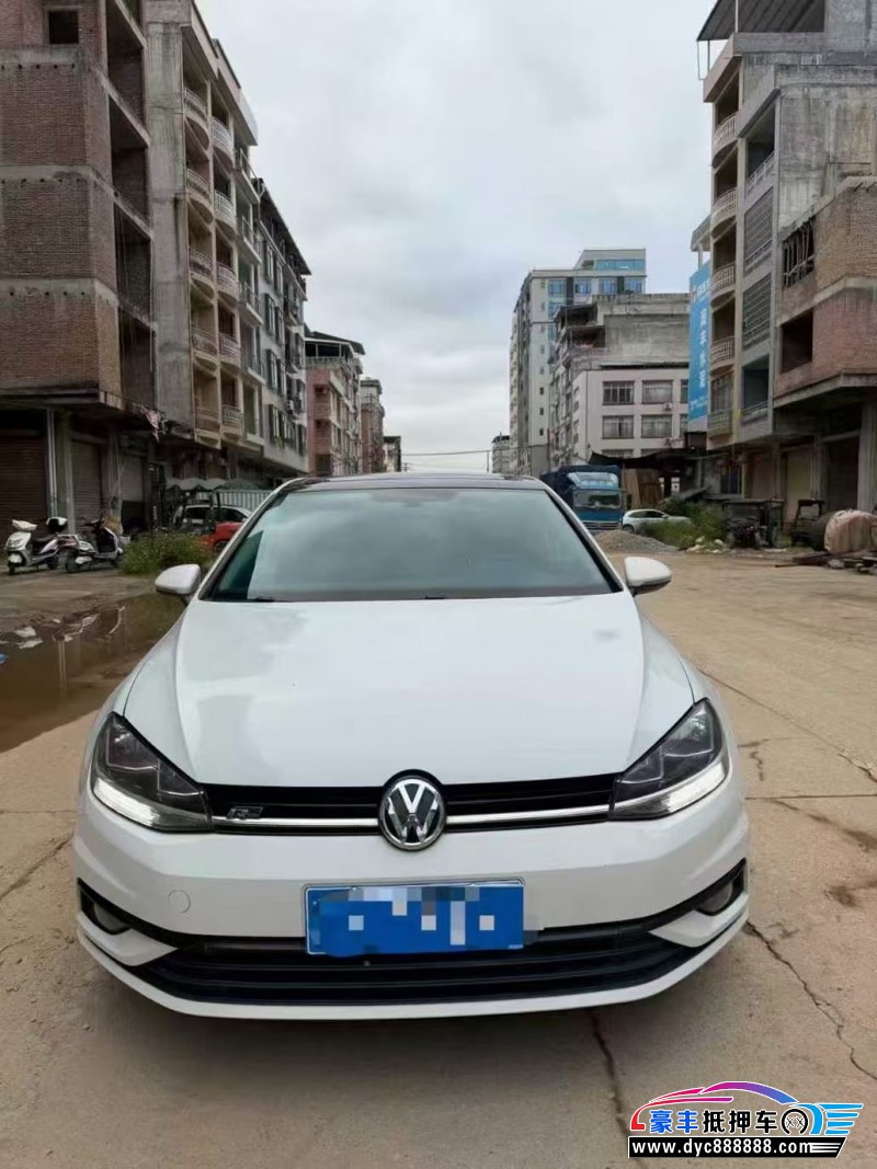 20年大众高尔夫轿车抵押车出售