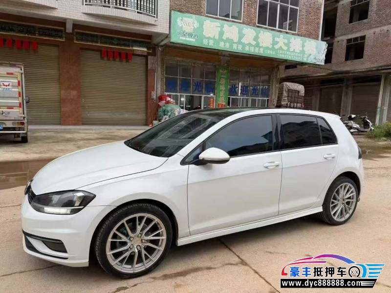 20年大众高尔夫轿车抵押车出售