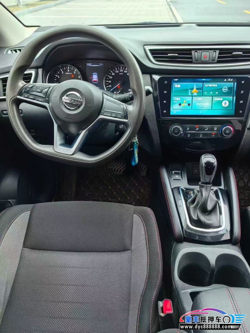 20年日产逍客轿车抵押车出售