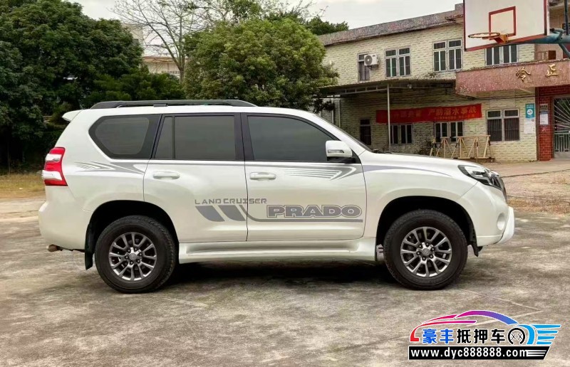 12年丰田普拉多（霸道）轿车抵押车出售