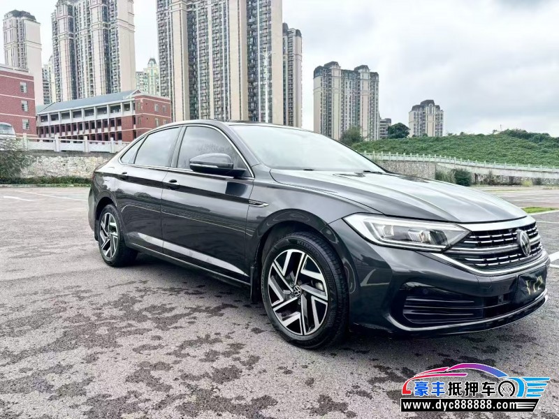 22年大众速腾轿车抵押车出售