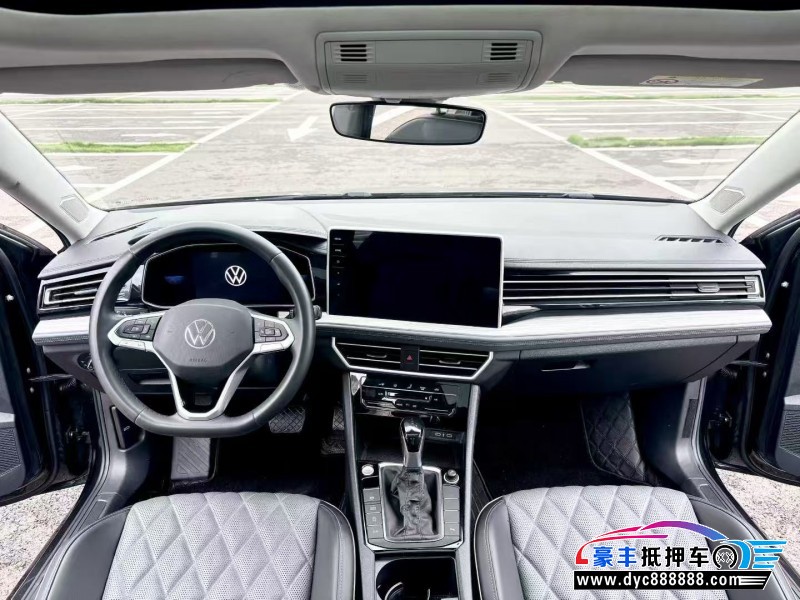 22年大众速腾轿车抵押车出售