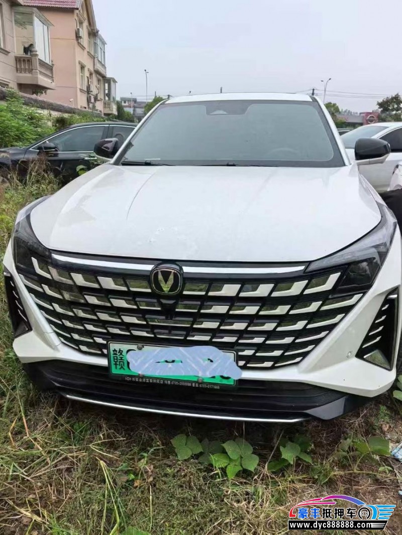 24年长安长安UNI轿车抵押车出售