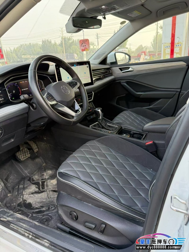 24年大众速腾轿车抵押车出售