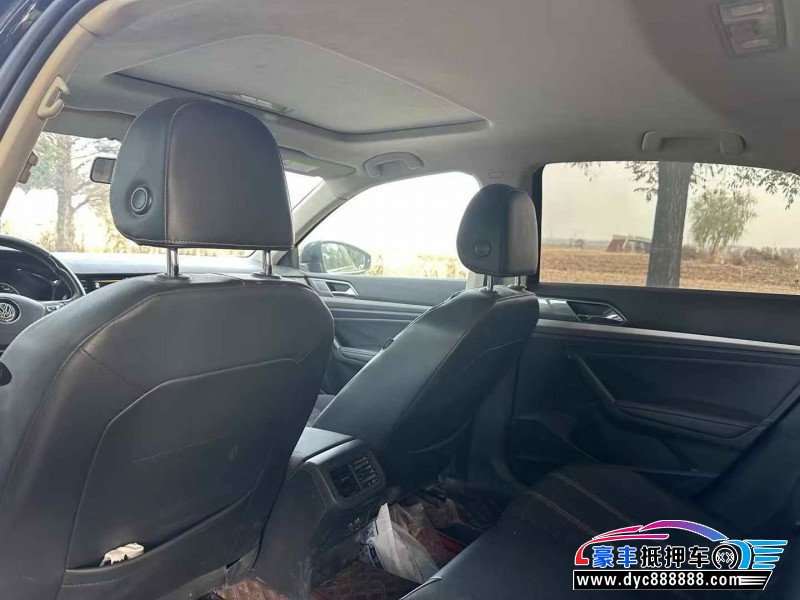 20年大众朗逸轿车抵押车出售