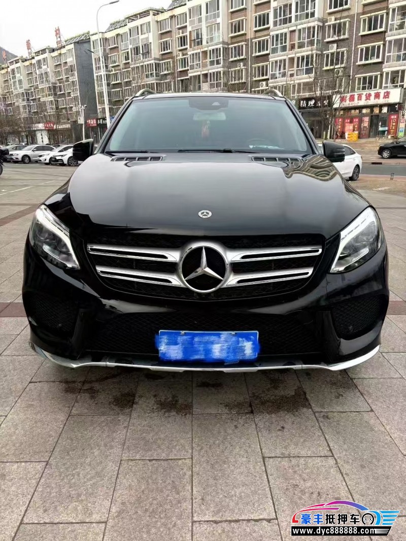 18年奔驰GLE轿车抵押车出售