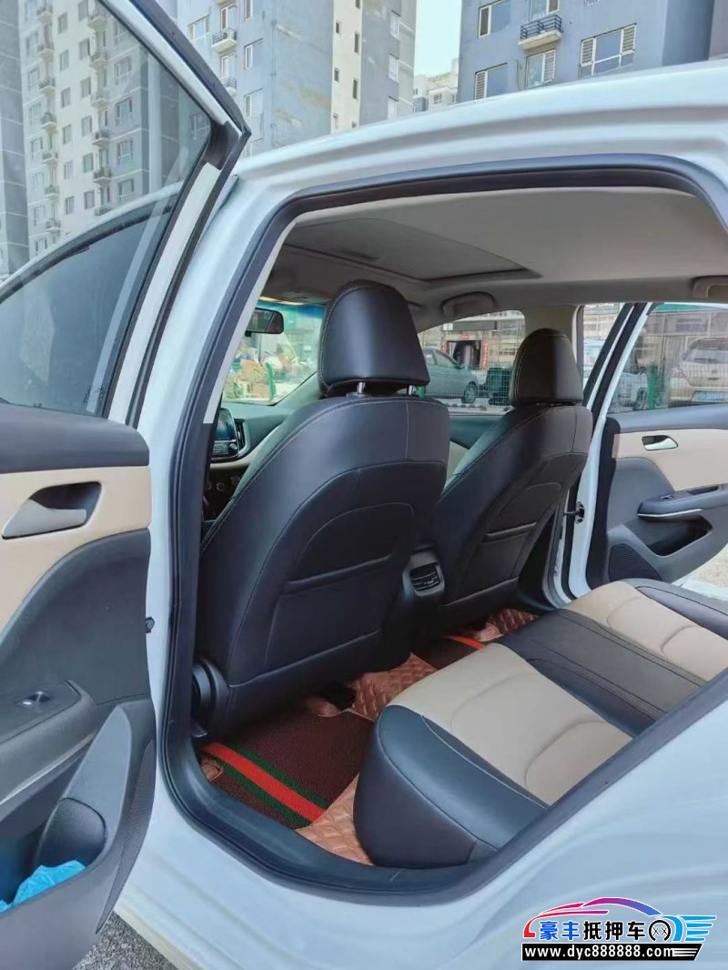 22年雪佛兰科鲁泽轿车抵押车出售