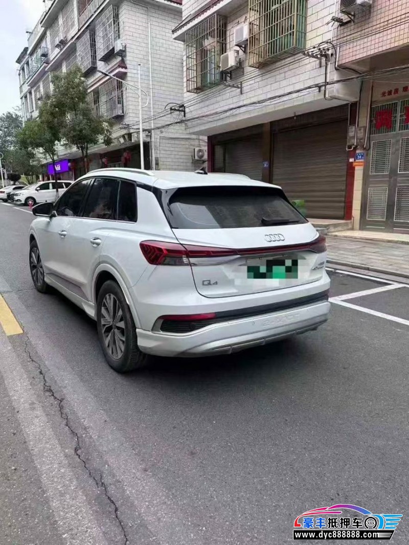 24年奥迪Q4轿车抵押车出售