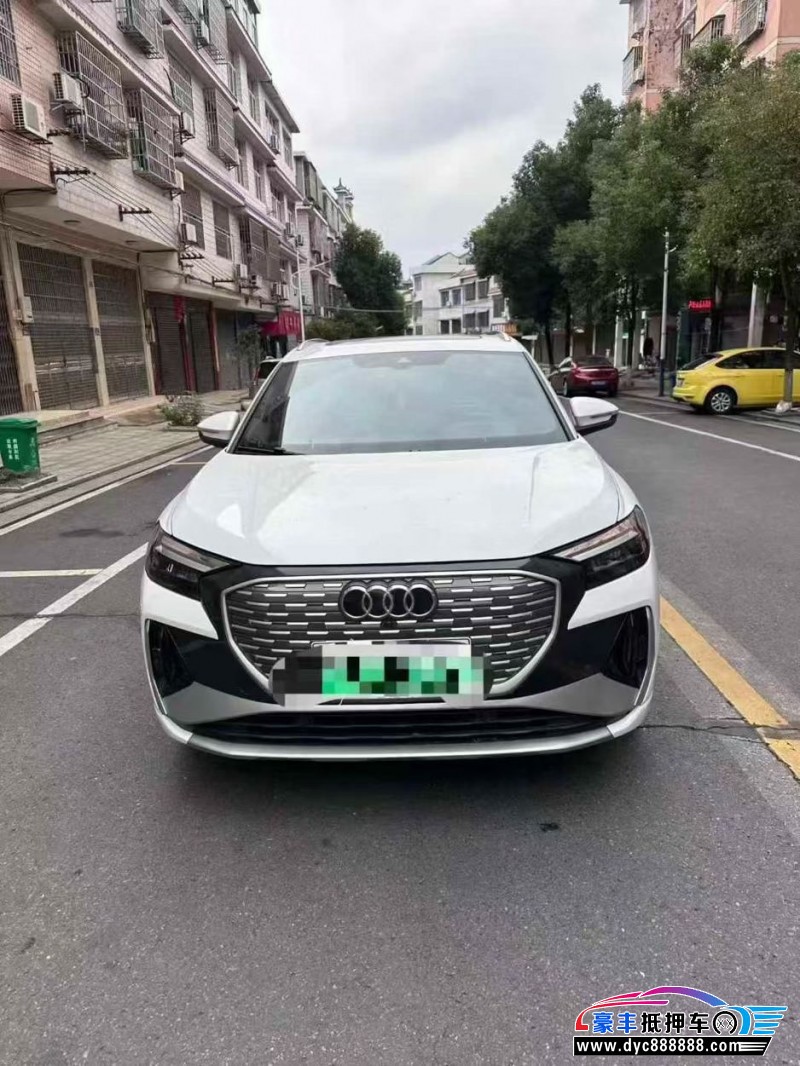 24年奥迪Q4轿车抵押车出售