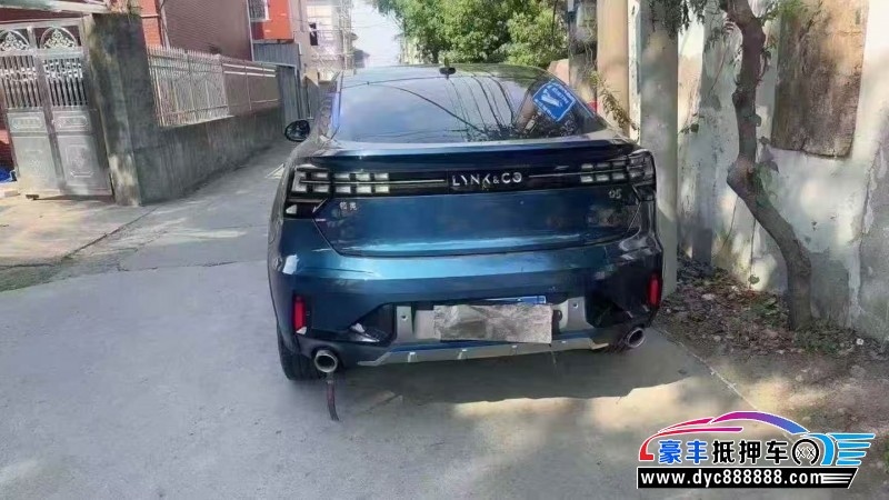 20年领克05轿车抵押车出售