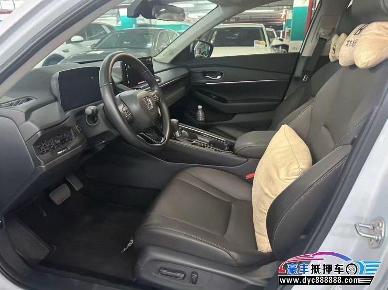 23年本田雅阁轿车抵押车出售