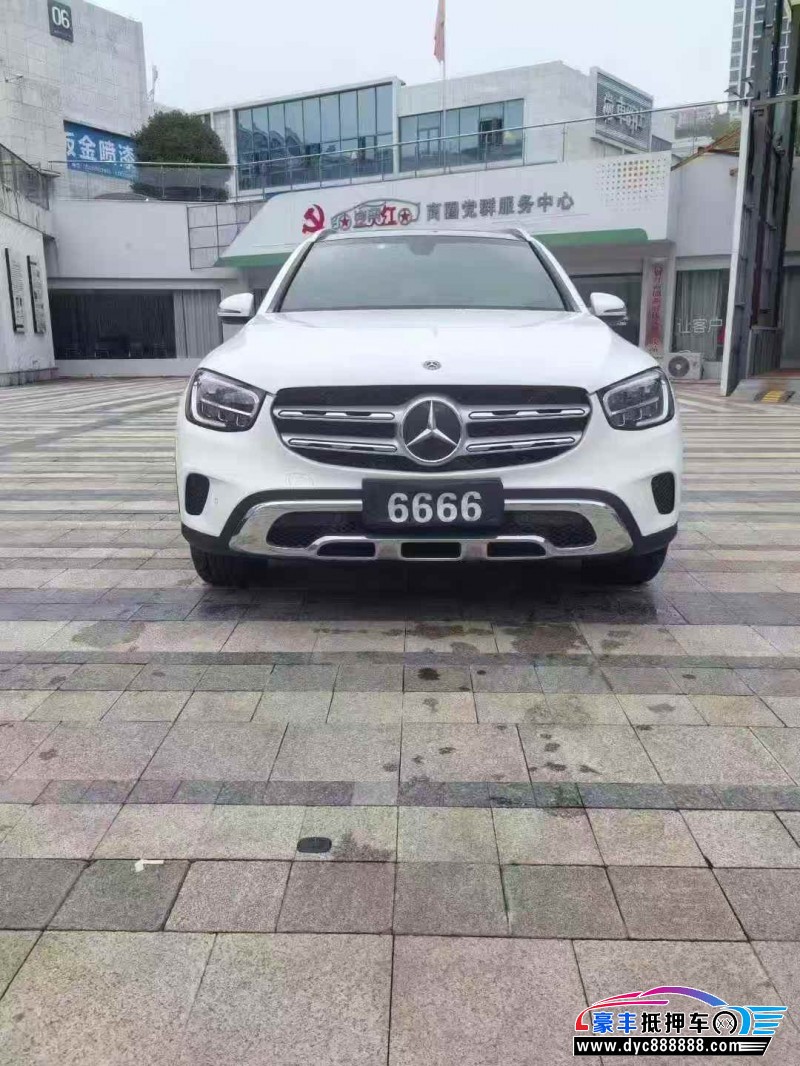 20年奔驰GLC轿车抵押车出售